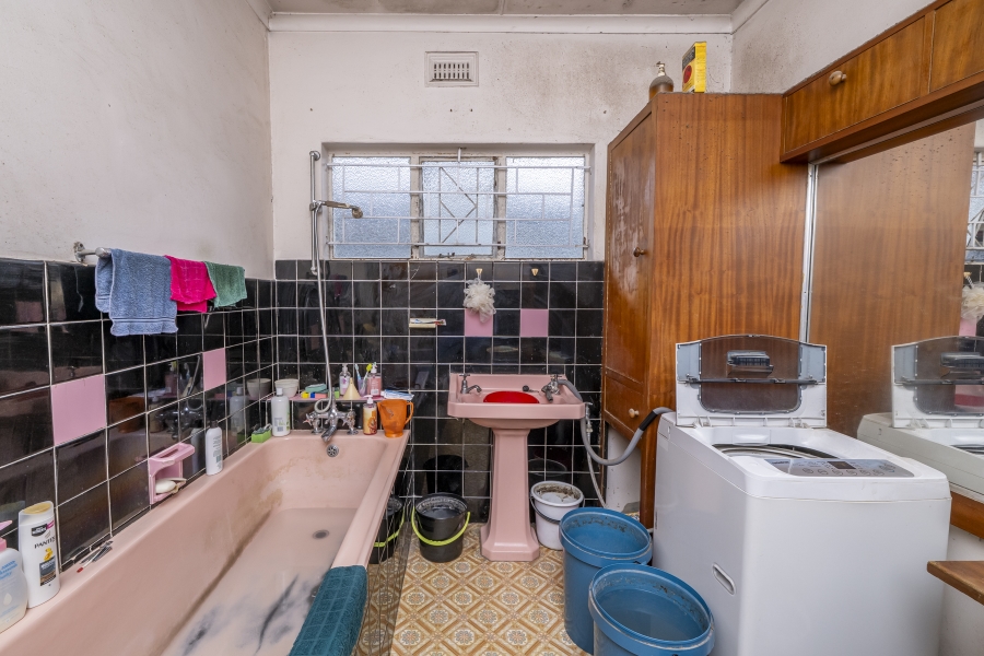 4 Bedroom Property for Sale in Bellville Central Western Cape